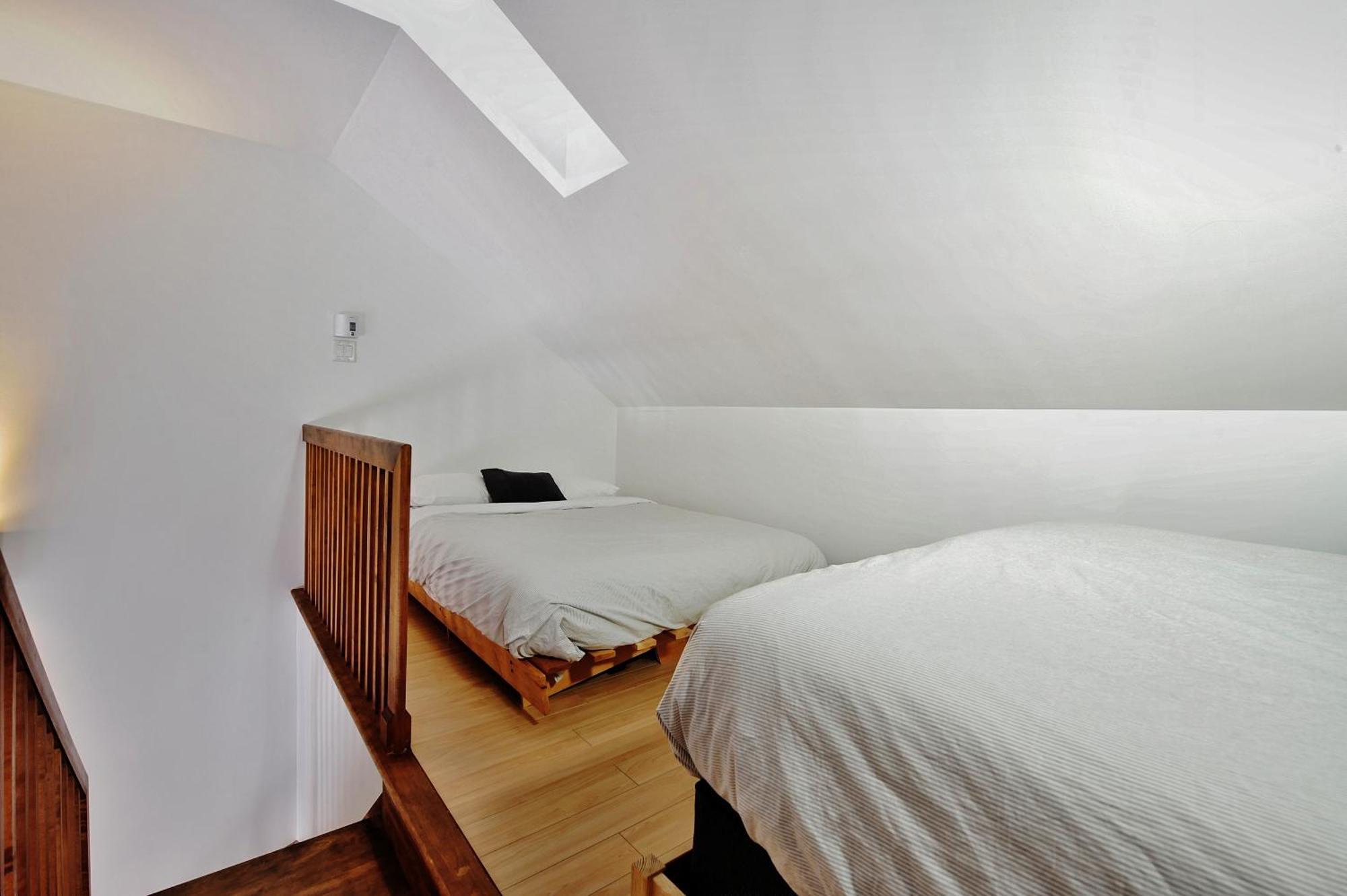 Condo 305 33 Chemin Du Hameau By Les Chalets Alpins Stoneham Exteriör bild